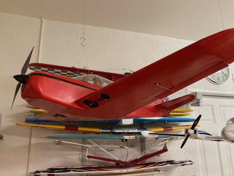 Globe Swift.jpg